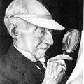artist ：有「幻覺藝術之父」之稱的荷蘭著名版畫家艾薛爾 - M.C.Escher