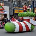 2011 Montreal's Santa Claus Parade - 4