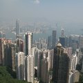 這是清早的香港景色，秋天天氣煙霞比較多。