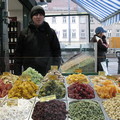 維也納市場上的食物