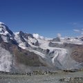 　瑞士名山馬特洪峰景觀台附近之雪山與冰河