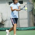 格蘭盃青少年網球賽徐竫雯反手拍犀利奪得女12歲組單打冠軍。