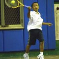 四維膠帶盃學童網球賽男生四年級組李冠毅正手拍威力十足