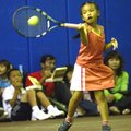 四維膠帶盃學童網球賽女生二年級組白雅云正手拍球路刁鑽