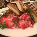 草莓鬆餅1