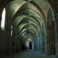 Saint-Remi Basilica...內部的深廊很有感覺喔!
