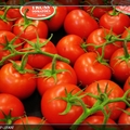 Woolworths超市裡的紅蕃茄