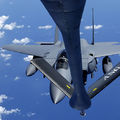 F-15K參加乙支焦點透鏡軍演與 KC-135空中加油機接觸進行空中加油訓練