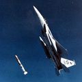 以F-15戰鬥機試射的ASM-135A反衛星飛彈