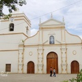 位於瑪薩雅(Masaya):在馬拿瓜市南方27公里，該市為尼加拉瓜民俗與手工藝中心。