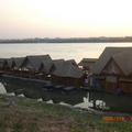 湄公河水上餐廳