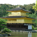 時間：2008 年 6 月 26 日，下午一點五十分左右；
地點：日本京都、金閣寺