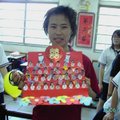 第一次幫美女華慶生，她很開心，做學生的我們更開心！
