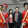 2011 運隆夫妻和台灣人壽正威團隊 恭祝 大家 新春恭喜發財
