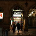 慕尼黑ratskeller 餐廳 (從廣場方向的入口處)