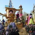 迪士尼～花車～王子與公主群
