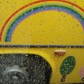 車窗外的彩虹
