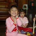 兩歲 (20060201) 甜甜與宛耘表姊