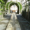 亞眠-教堂後花園拱門水道的小噴水池