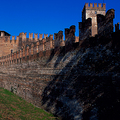 鬱金香造型城垛的古城牆, Verona