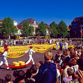 由高視角拍攝傳統乳酪拍賣, Alkmaar乳酪市集
