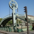 可動式吊橋的懸吊滑輪
