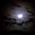 2008.10.09夜～天相總是瞬息萬變，才一會兒，百寶袋就讓雲霧幾乎給隱了去～另有一番風情