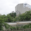 日本人在今年三月進行姬路城主城的七、八樓的屋瓦和牆面?整修。