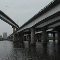 銜接台北市與縣的橋墩