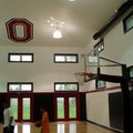 室內籃球場