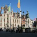 巴洛克式、哥德式建築林立的市政廣場，漫步在街頭,這種歐陸老城最吸引遊客了.