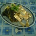 阿婆麵攤的小菜，豆干好吃，海帶香軟，讚!!