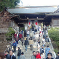 日本的過年與台灣不同，元旦爬山看日出，去神社拜拜等。