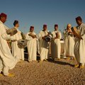 摩洛哥的柏柏爾人以歌舞迎賓