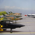 全部都是 F-105 雷公戰鬥機