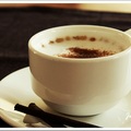 泡咖啡是一種生活調劑。
偶爾也會換杯熱巧克力。