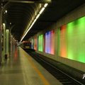 2011紐西蘭市景 - 地下火車站的彩虹燈牆