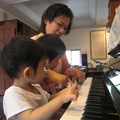 彈鋼琴2