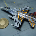 使用 ARII MicroAce 1/144 F-16AM 套件加自製水貼