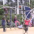公園裡孩子玩的多開心