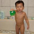 沅沅2歲三個月  玩水 - 3