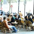 2008年巴黎街頭, 喝咖啡看人,是巴黎的文化