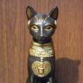 埃及的黑色貓神像