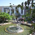 The shopping mall in L.A.