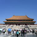 八月底前往中國大陸，見北京故宮而拍