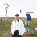 清大化工系講座教授馬振基，在內蒙古設置垂直軸風力發電機，耐候性與效能，都較歐美產品好。照片／馬振基提供