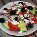 希臘的生菜沙拉(Salata)加羊乳酪(Feta)