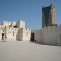 沙迦「阿那布達房子」的四周有高牆環繞，像座城堡