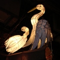 2009年龍山寺花燈，一對象徵長壽的「白鶴燈」，製作精美，栩栩如生