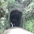 首開建獅球嶺隧道為清巡撫大人劉銘傳。民國七十四年（1985 年）經內政部公告指定為臺閩地區第三級古蹟。


